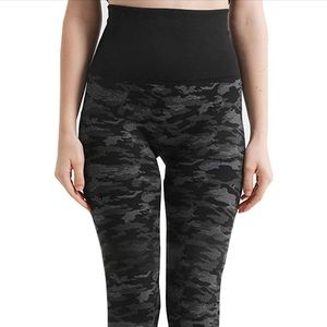 Woman’s fleece lined leggings